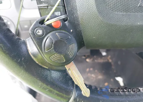 2011 Ford Escape Limited z USA, uszkodzony, nr VIN 1FMCU0E76BKC10905